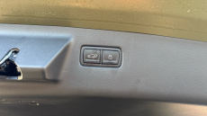 Hyundai SANTA FE 1.6 TGDi Plug-in Hybrid Ultimate 5dr 4WD Auto Estate